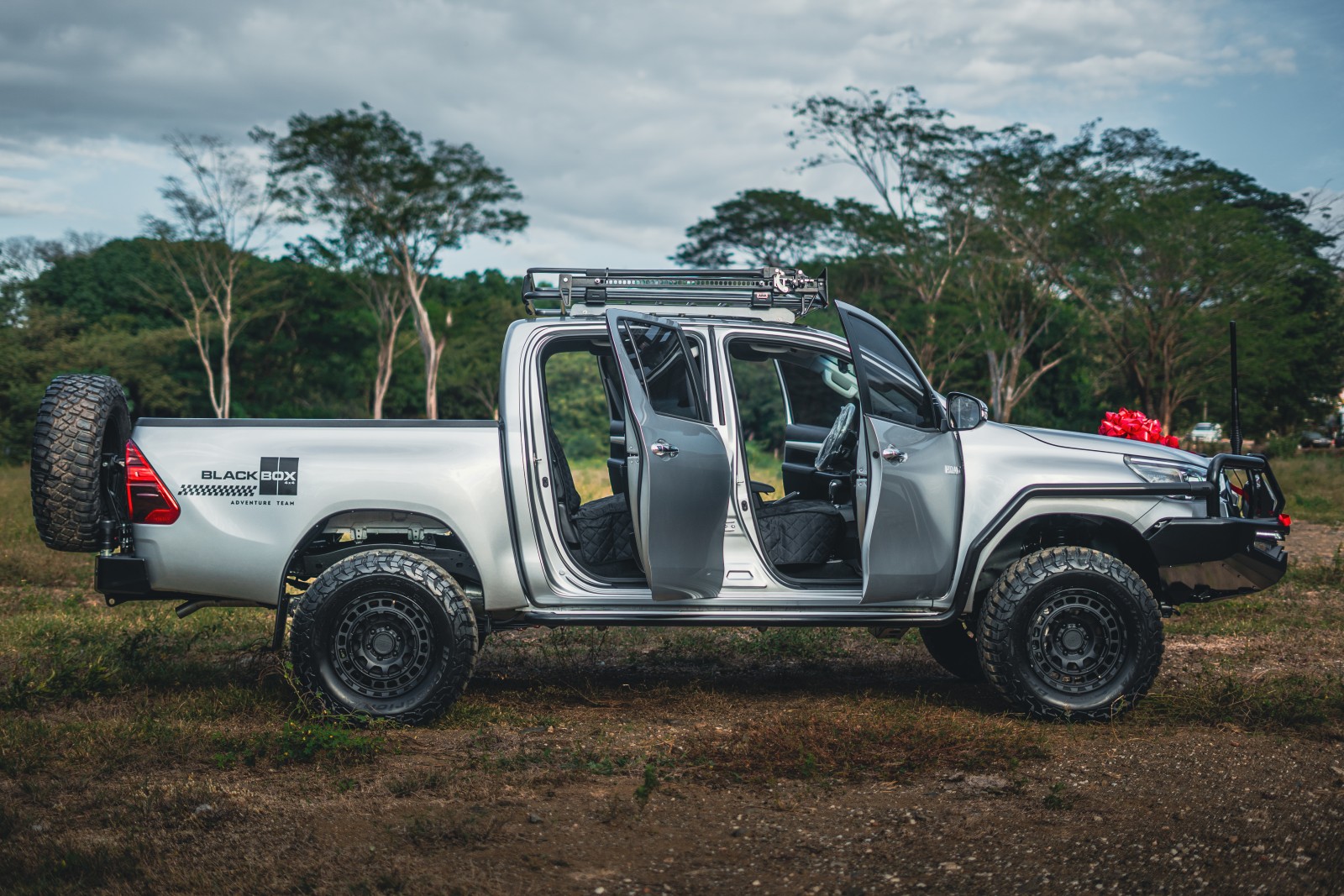 toyota-hilux-2025-126