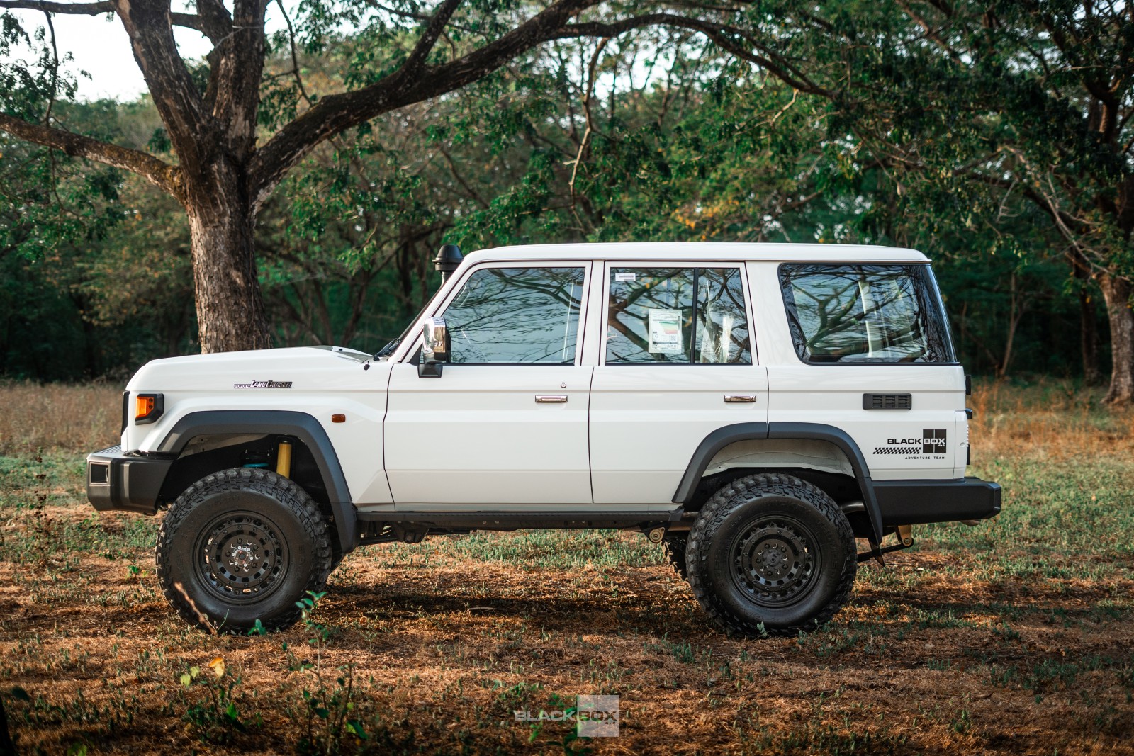 toyota-land-cruiser-lc76-v6-1gr-fe-automatic-154