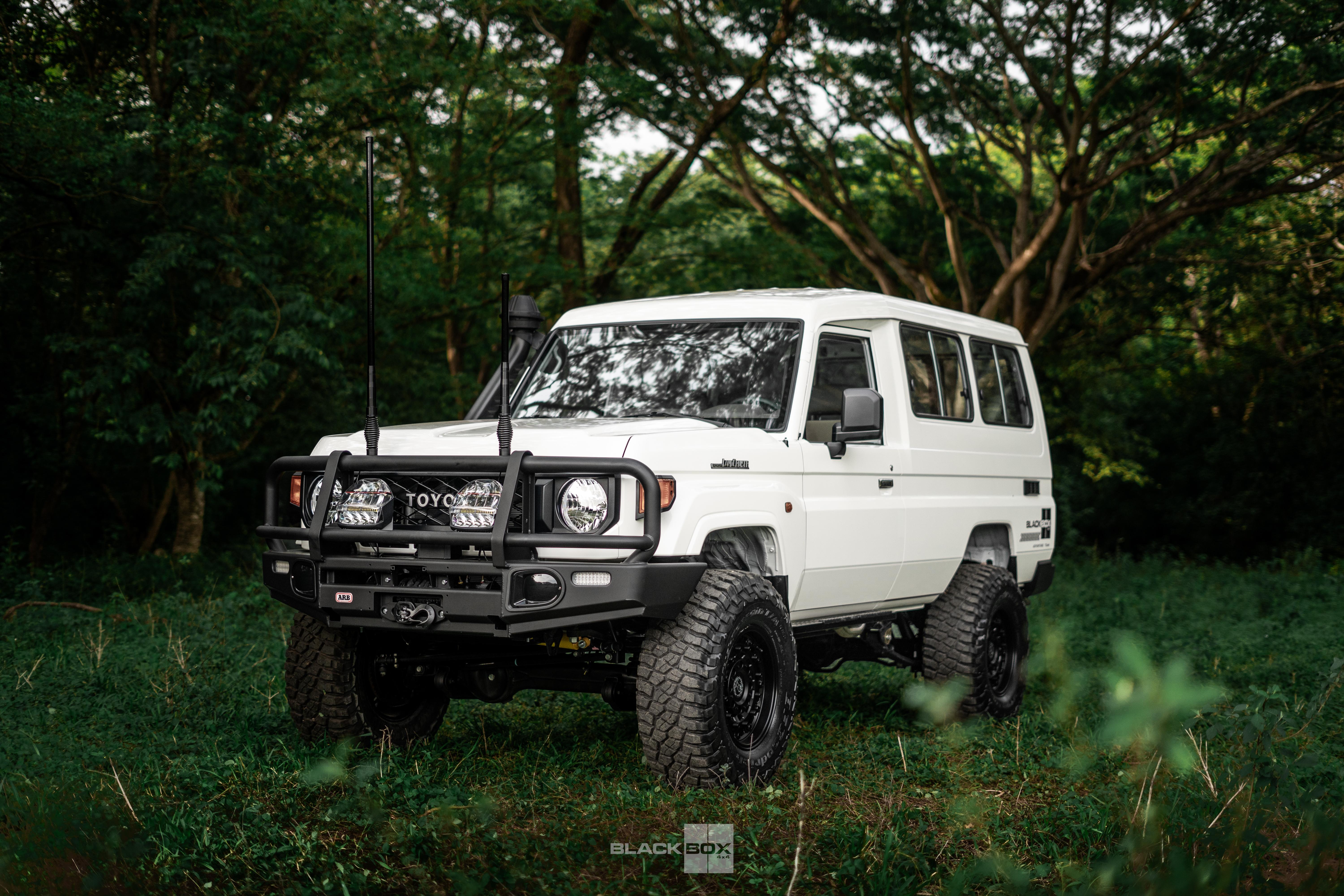 2024-toyota-land-cruiser-lc78-v8-turbo-diesel-168