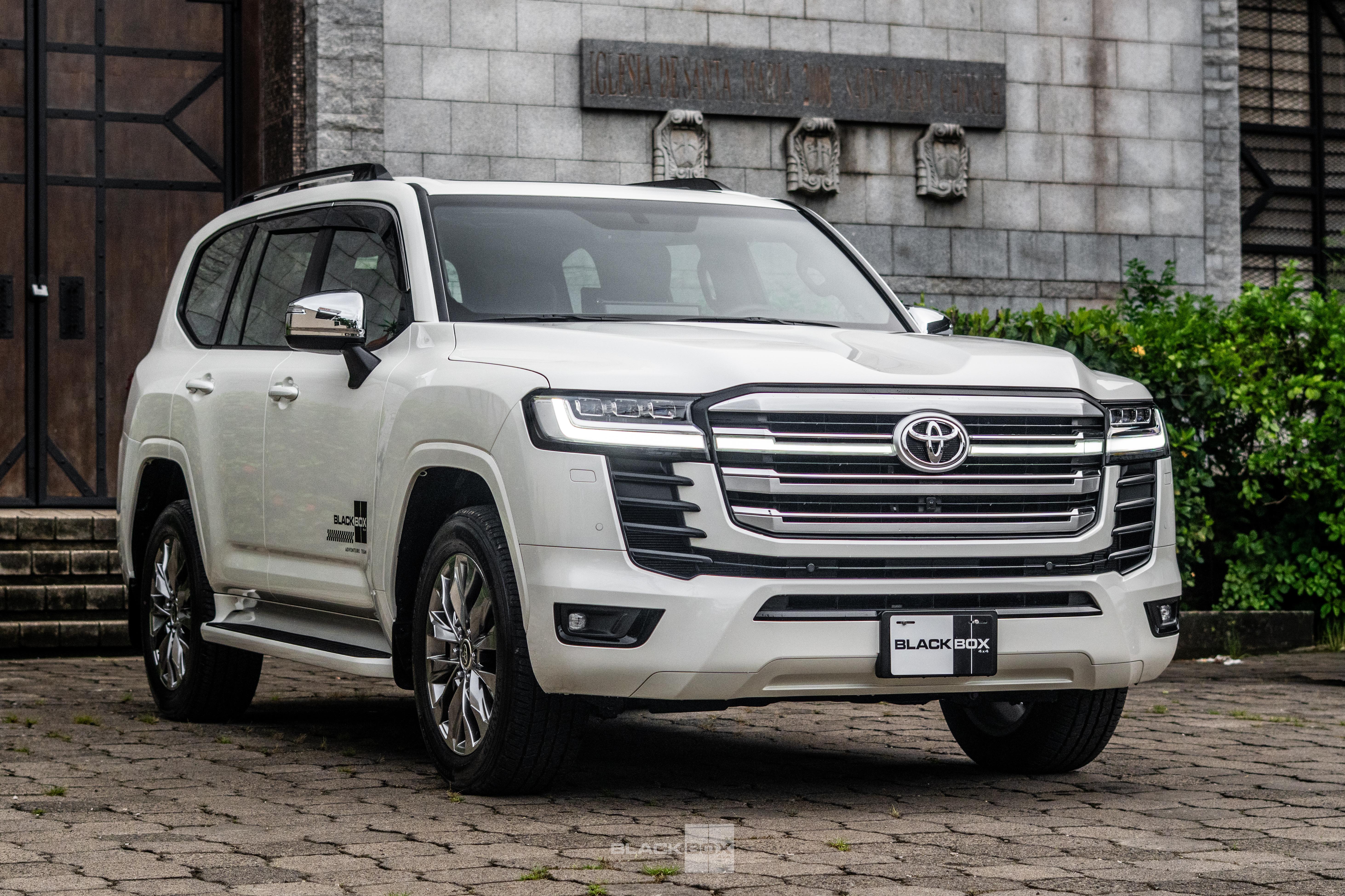 2025-toyota-land-cruiser-sw-lc300-gxr-195